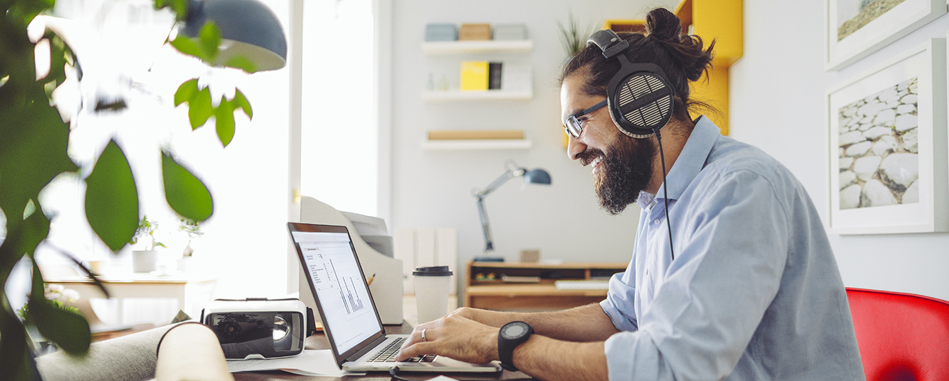 Banner People at Work 2022