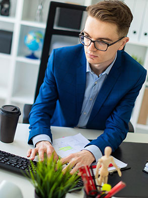 Qu’est-ce qu’un logiciel de révision salariale ?