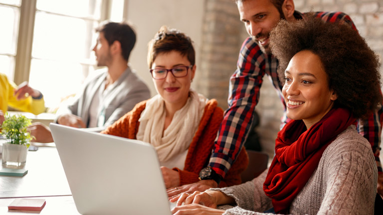 Services Rh Votre Aide Pour La Paie Adp France