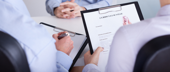 Recrutement et prise de références